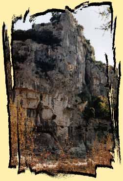 le tres beau pilier sous le belvedere