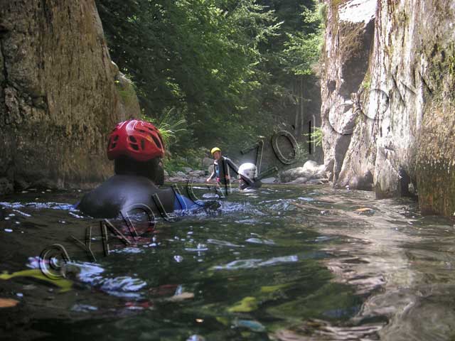 canyoning en ardèche : canyon borne bief