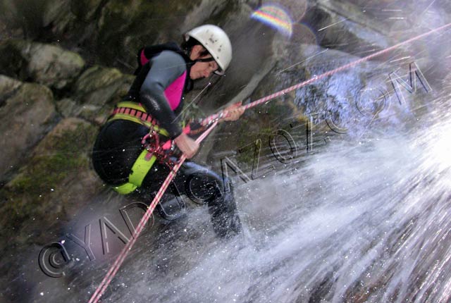 canyoning en ardèche : canyon montfreyt la souche