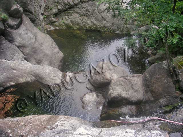 canyoning en ardèche : canyon pas de fer vasque