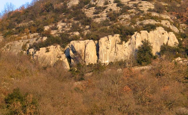 escalade en ardèche : site escalade beaumiral