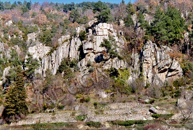 escalade en ardèche : site escalade cabannes