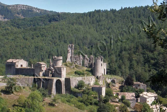 escalade à Saint Michel de Boulogne : Le Château