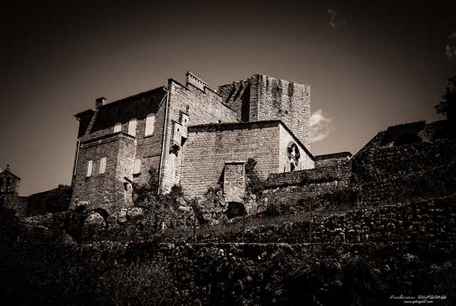 vtt en ardèche : chateau tauriers