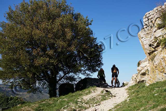 vtt en ardèche : vtt chateau crussol