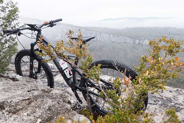 vtt en ardèche : vtt cirque gens