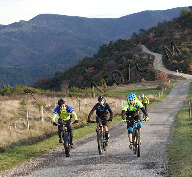 vtt en Ardèche : Descentes entre Ouvèze et Eyrieux