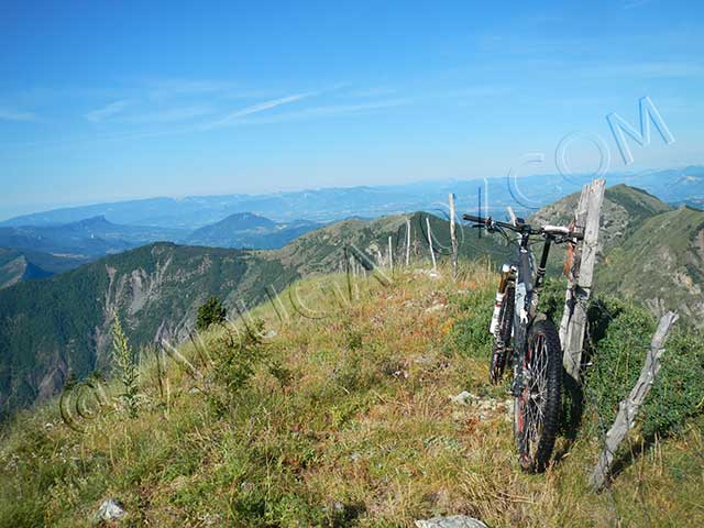 vtt en Alpes-de-Haute-Provence : Les Hautes Graves