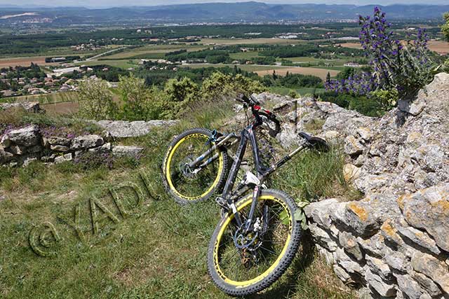 vtt en ardèche : vtt village allan